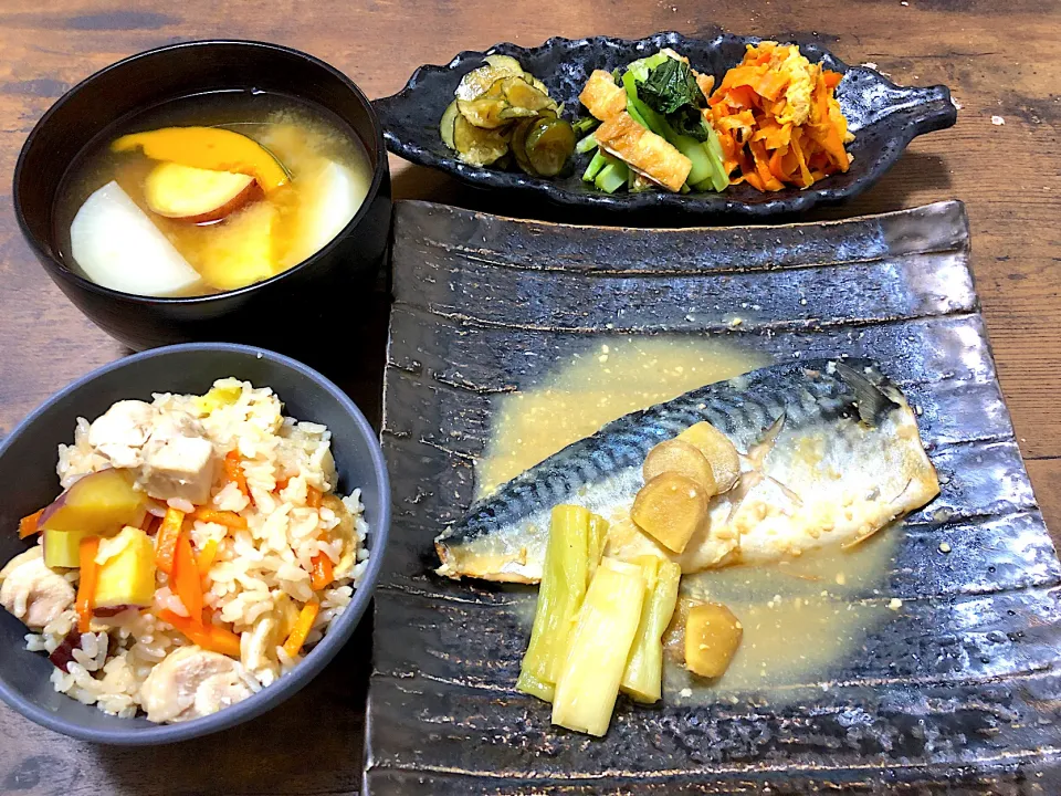 サバの味噌煮定食|一言多い君さん