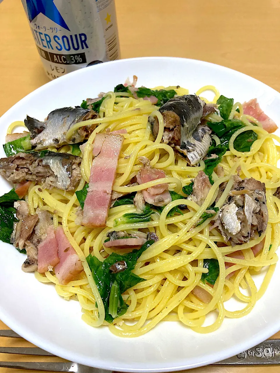 Snapdishの料理写真:単身赴任中の男飯(オイルサーディンパスタ)|おおもりの星さん