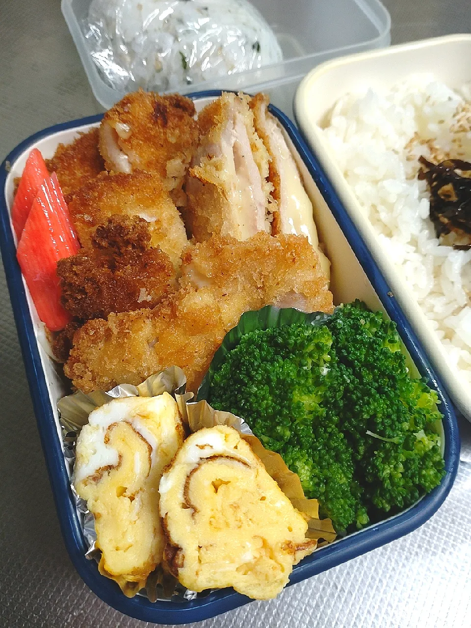 Snapdishの料理写真:豚チーズフライ弁当|ぱんださん