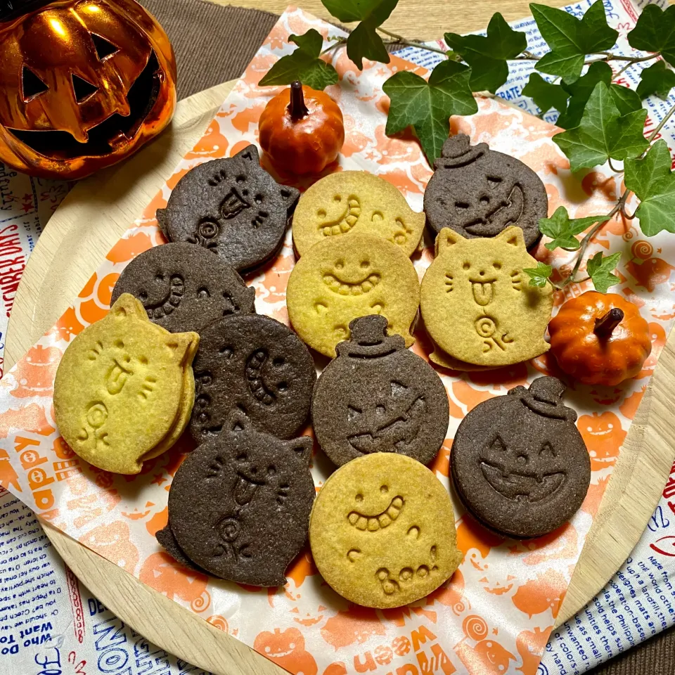 ハロウィンチョコサンドクッキー🎃|sakurakoさん