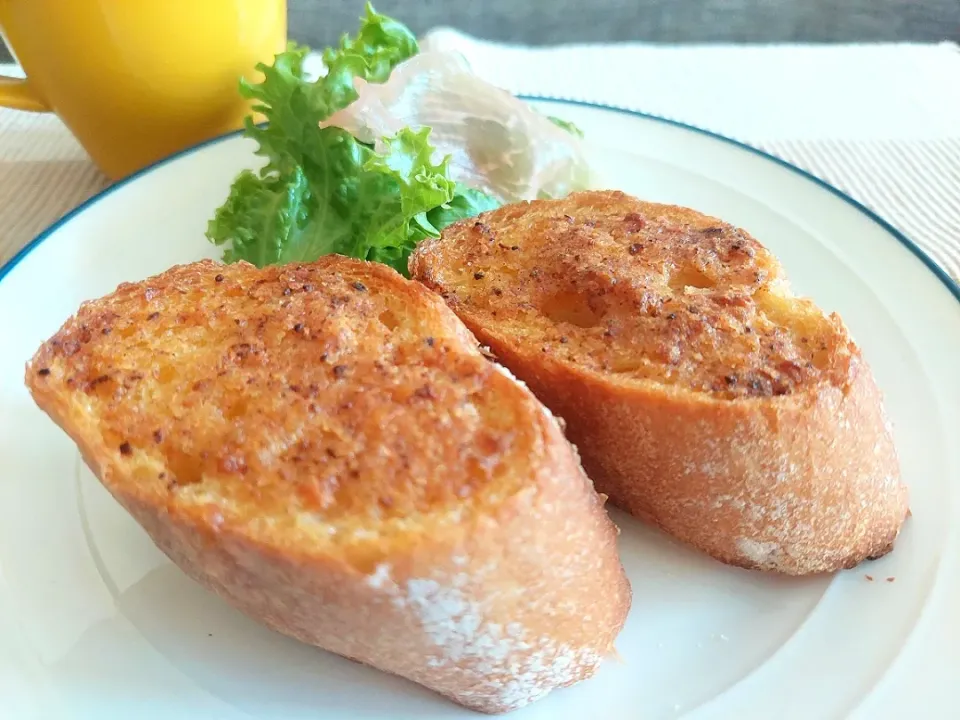 やっぱり美味しいカルディのカレーパン|しあるさん