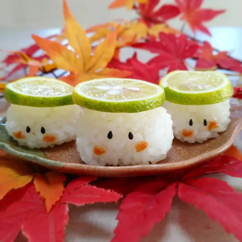 Snapdishの料理写真:すだっちおにぎり🍙🍊|Kaorinboさん