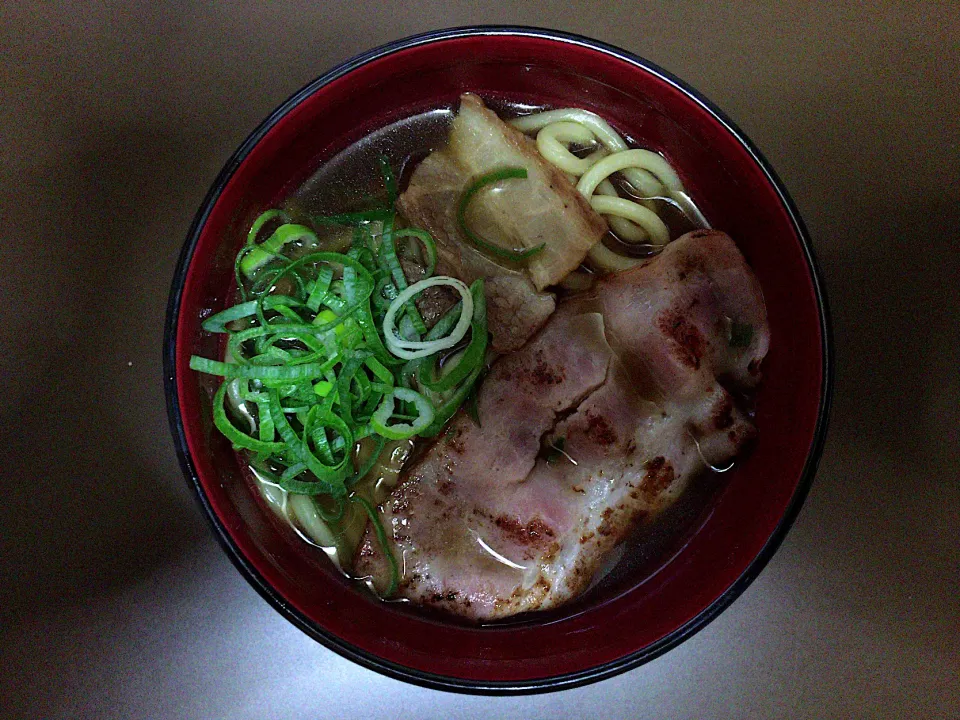 チルド醤油ラーメン(ベーコン入)|ばーさんさん