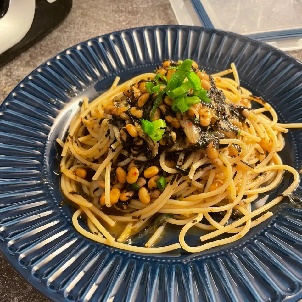 納豆と海苔のパスタ|ぷちょさん