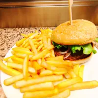 Burger & Fries|Nikoさん