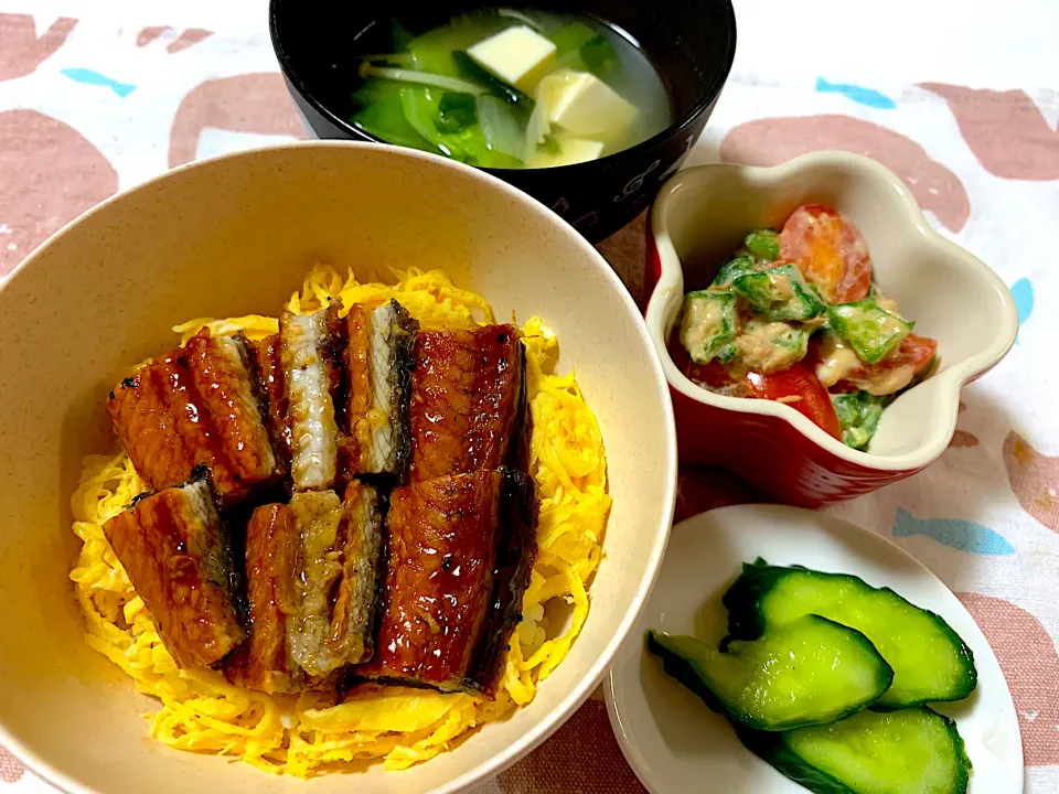 Snapdishの料理写真:うな丼|ゆりえさん