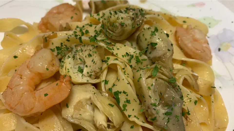 Pasta con carciofi e gamberi まいにちイタリア語 より|お家でbar!さん