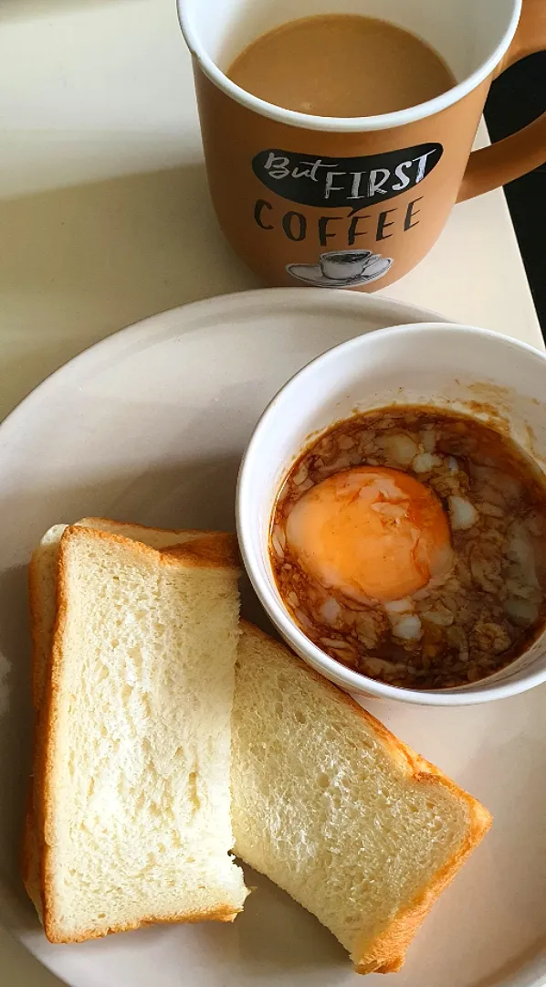 Good Sunday 😋 butter bread + egg dip + coffee|🌷lynnlicious🌷さん