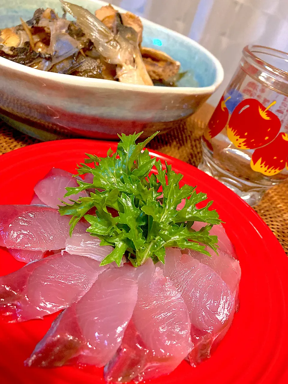 イナダのお刺身、イナダとヒラメのアラ煮😋😍💕✨|アイさん