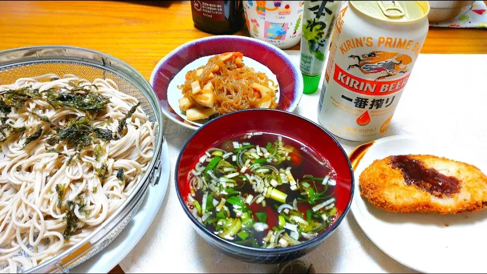 Snapdishの料理写真:11/7の夕食
ざる蕎麦、黒はんぺんのフライ
れんこんとしらたきのきんぴら|卯月さん