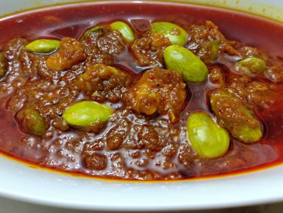 Sambal petai (Shrimp and stink bean in chili sauce)|Jocelyn SETさん