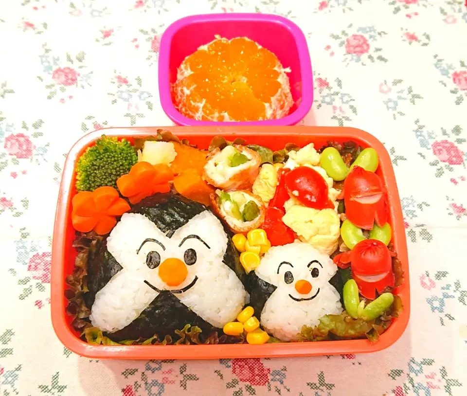 おむすびまん&こむすびまんおにぎり弁当❤️|みちゅあしさん