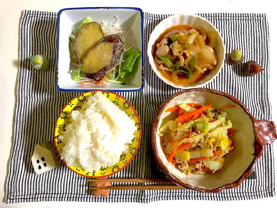 ✳︎白菜とひき肉のカレー炒め✳︎豚肉の野菜炒め✳︎さつまいもサラダ|syamさん