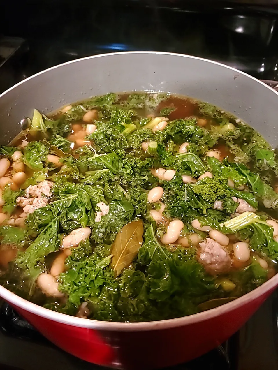 Kale an White Bean Sausage Soup|Manuel Montero Jrさん