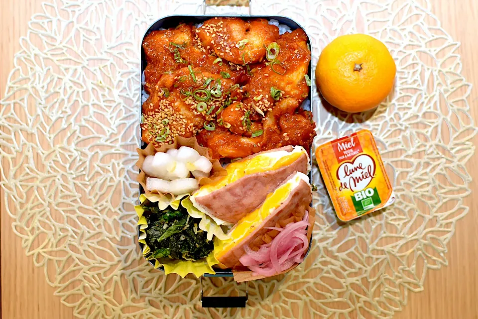 #ヤンニョムチキン弁当 #お弁当 #息子弁当 #高校生男子弁当 #男子弁当 #高校球児弁当 #作り置き弁当 #作り置き #常備菜 #豊かな食卓 #のっけ弁|dra-kichiさん