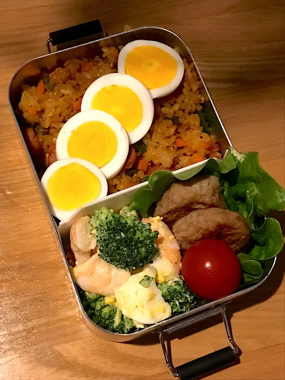 Snapdishの料理写真:ドライカレー弁当🍱|ちっくんさん