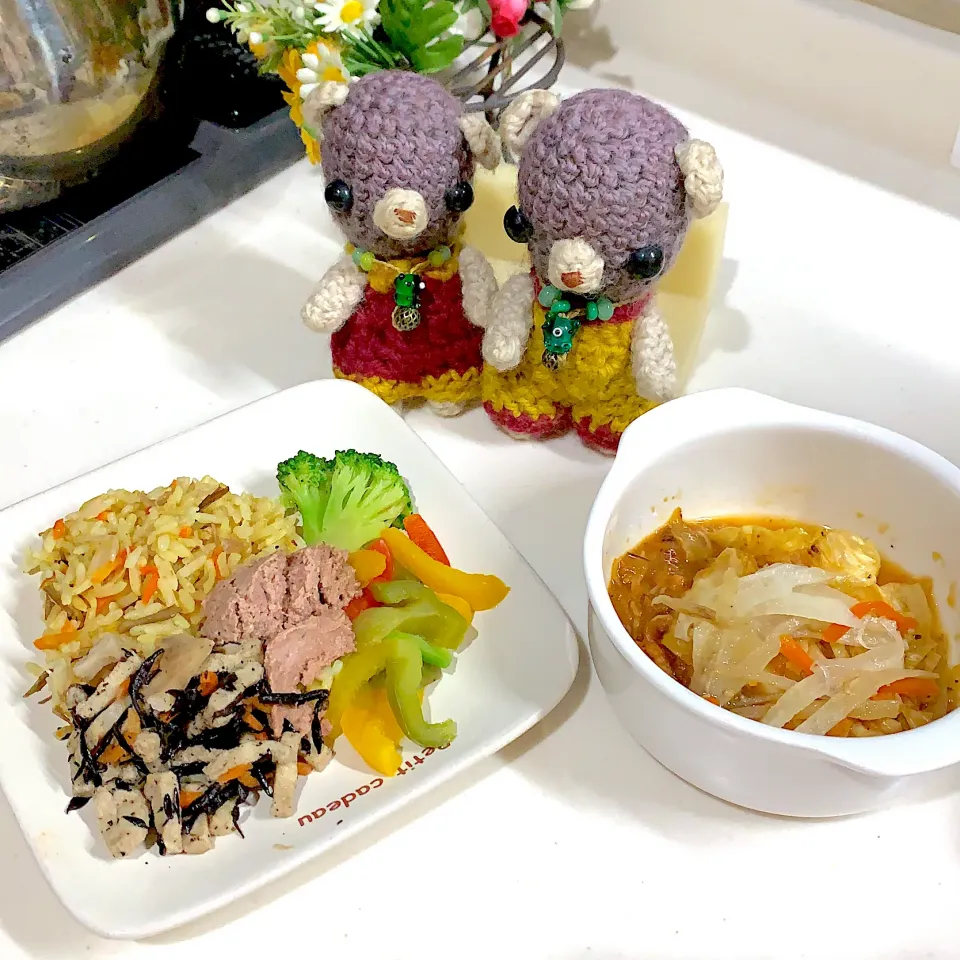 Snapdishの料理写真:がっつり盛りお昼ご飯(°▽°)|chagashiさん