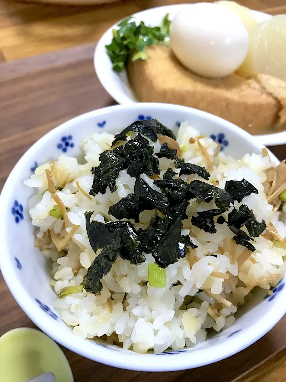 醤油麹なめたけと蕪の茎の混ぜ込みごはん|morimi32さん