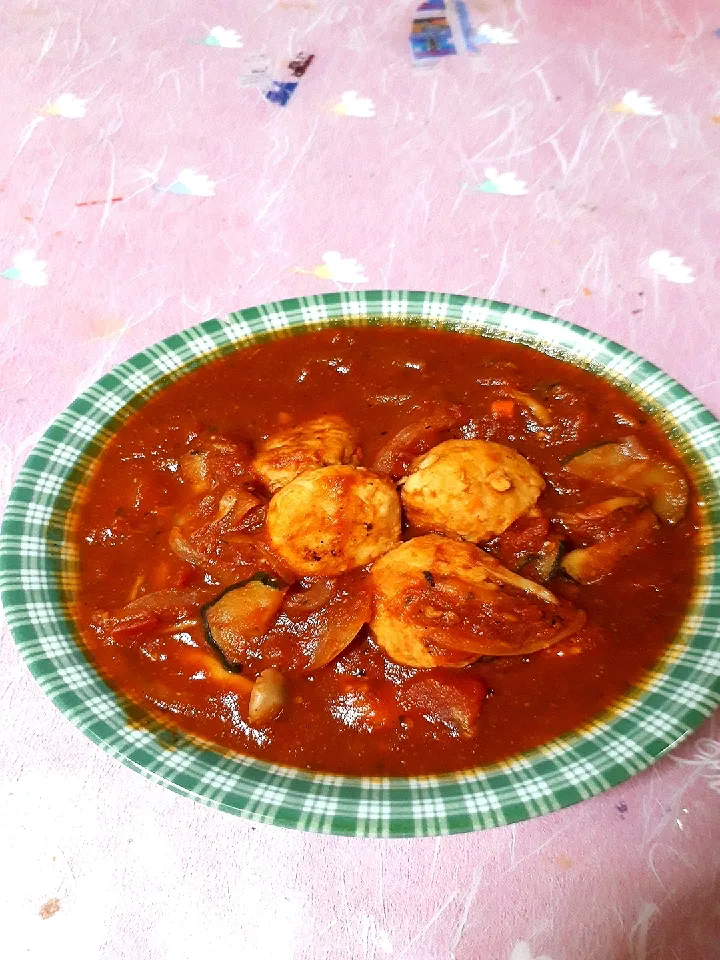 野菜と鶏胸肉の肉団子のトマト煮|横地　彩さん