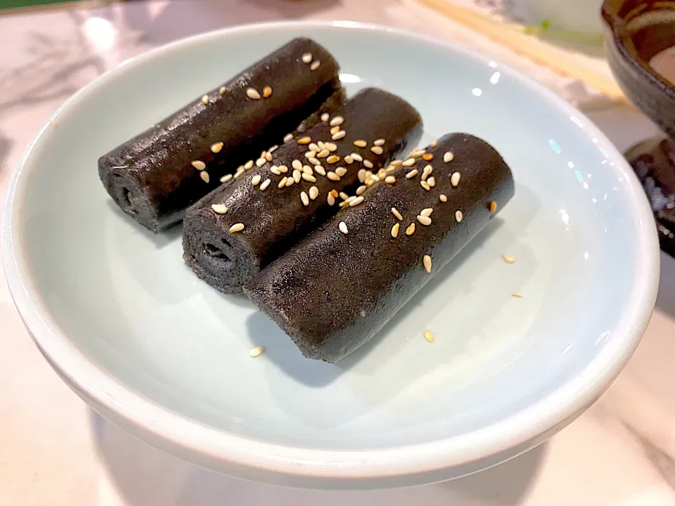 Films - black sesame rolls|skyblueさん