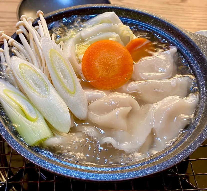 手包み餃子小鍋で晩酌・・|ばくあんしゃさん