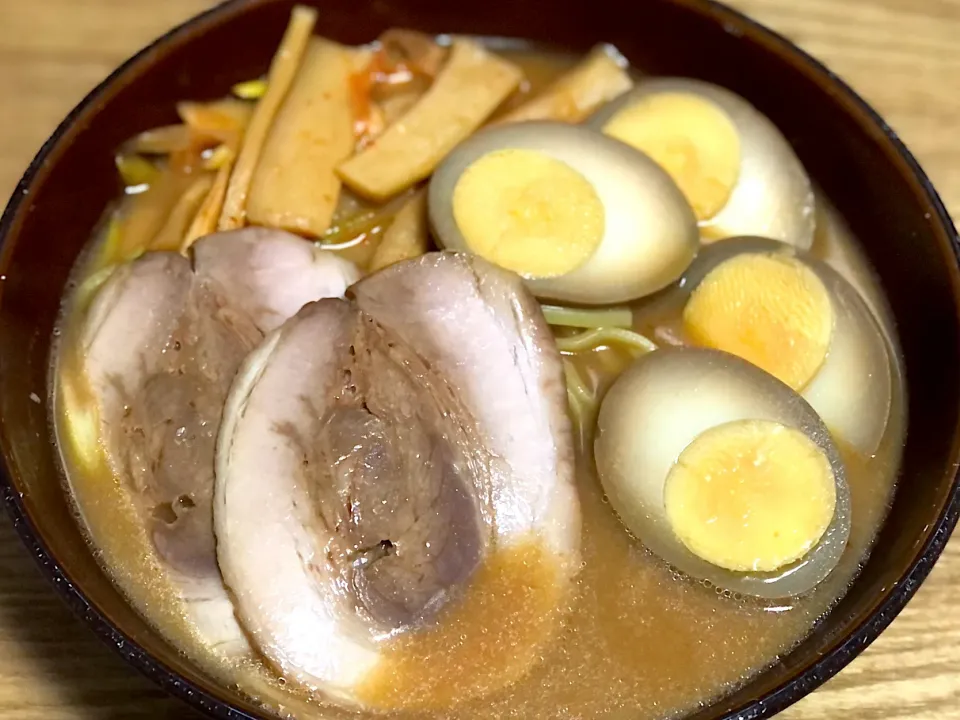 ☆エバラプチッと鍋で簡単みそラーメン|まぁたんさん