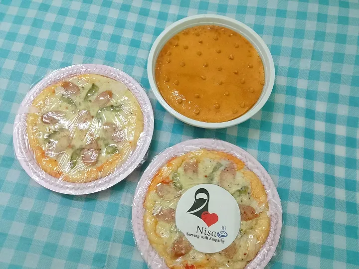 Pudding 
Mini Pizza 

#nisahomefood
#servingwithempathy 
#muslimah 
#bangladeshi|Sadia Meherinさん