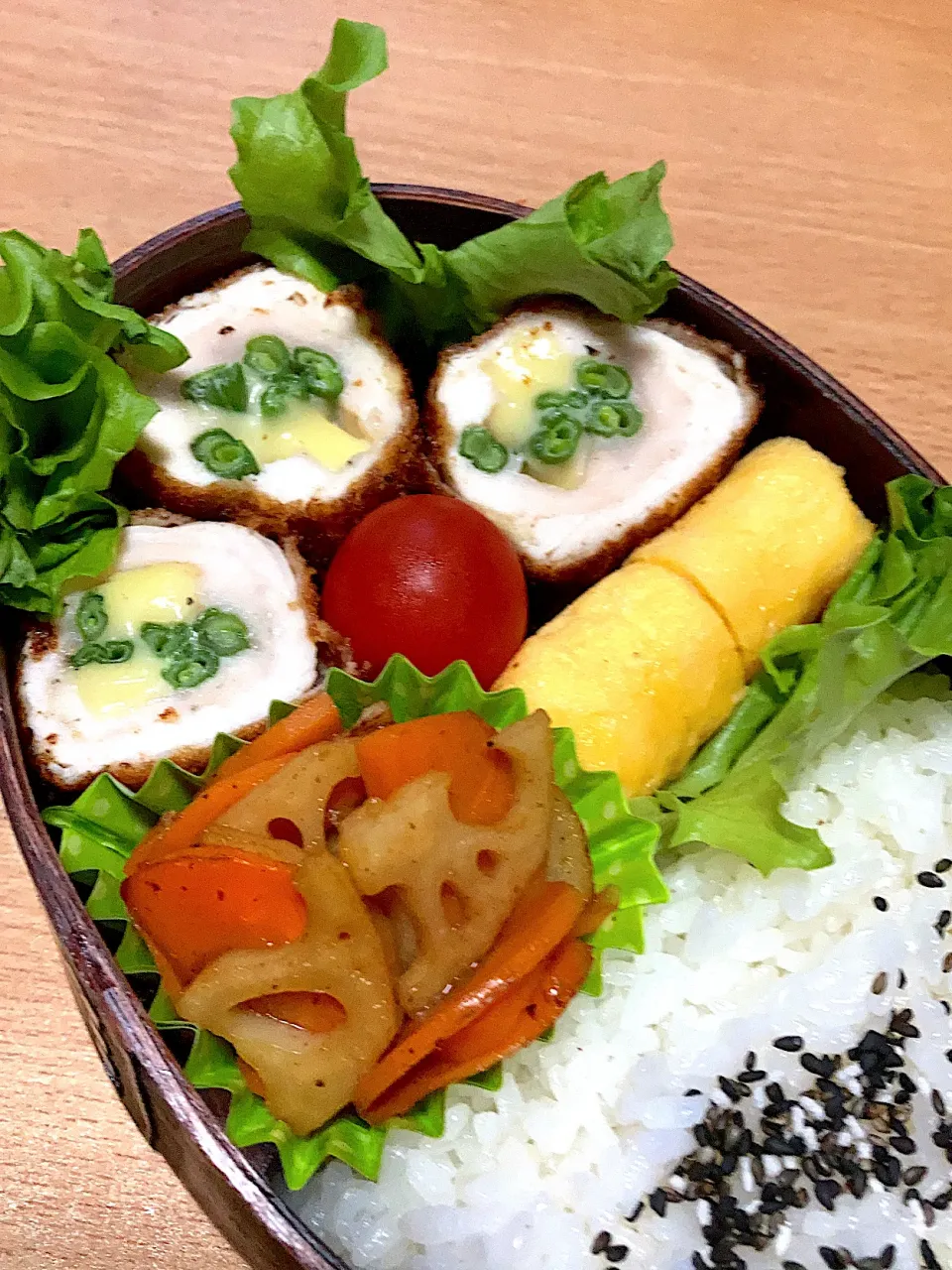 Snapdishの料理写真:鶏ささみいんげんチーズ巻き弁当|ちかちかさん