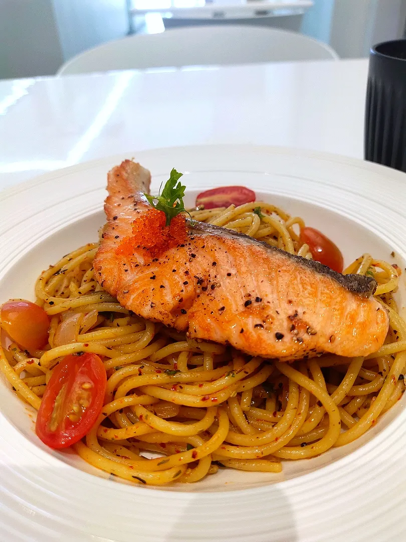 salmon spaghetti|Natassjatayさん