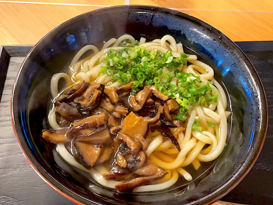 きのこうどん|hiroeさん