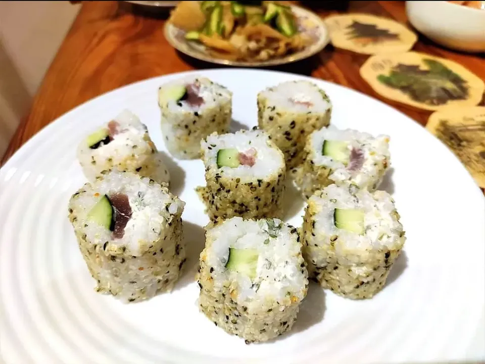 Hemp seeds Uramaki|Michał Kobaさん