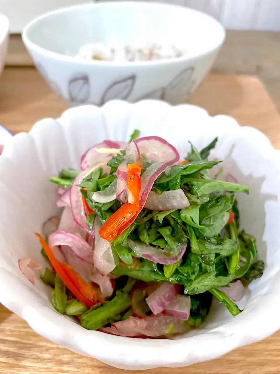 紫玉ねぎと春菊のマリネ|miki *..さん