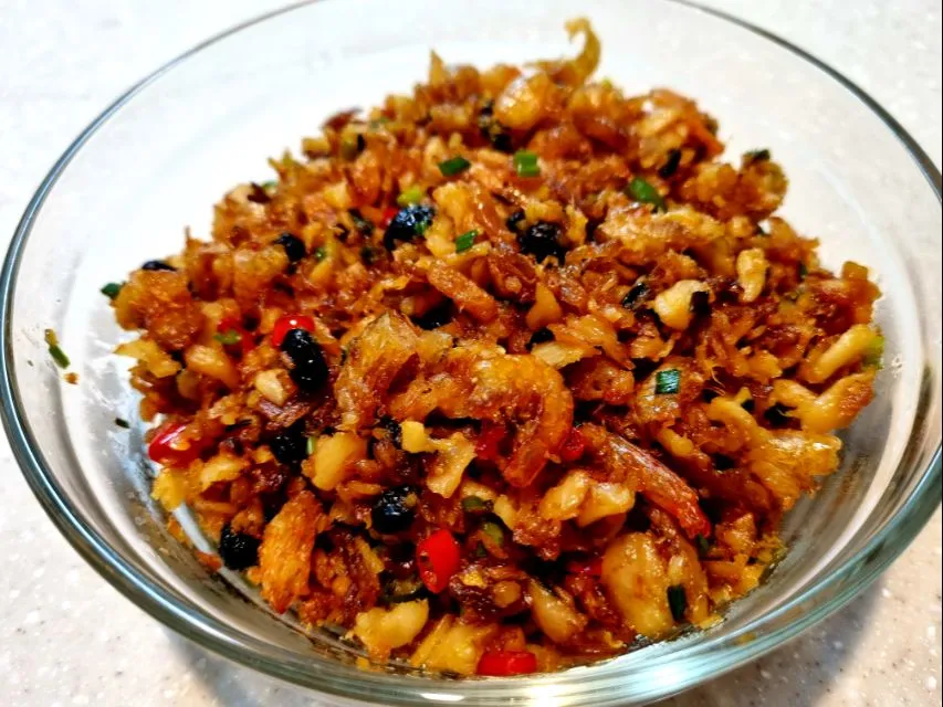 香辣菜脯 hot and spicy stir-fried dried radish|steven z.y.さん