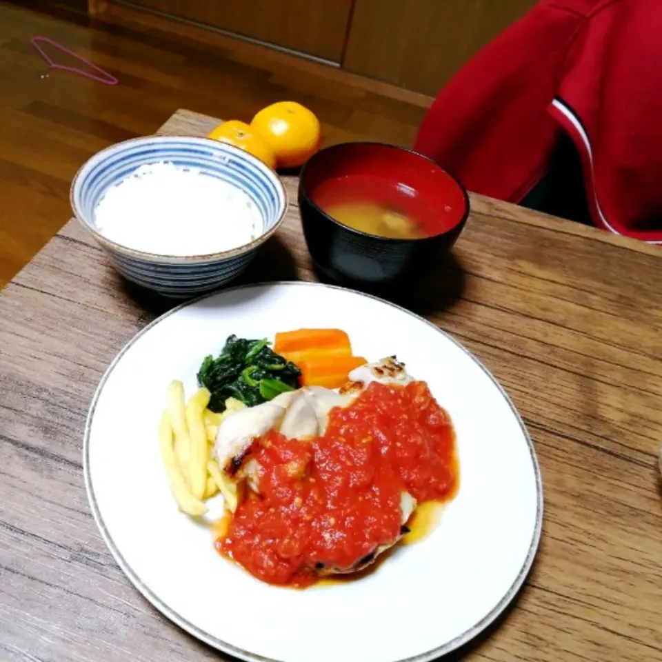 チキンステーキ（ムネ）定食。|ariyo4200さん