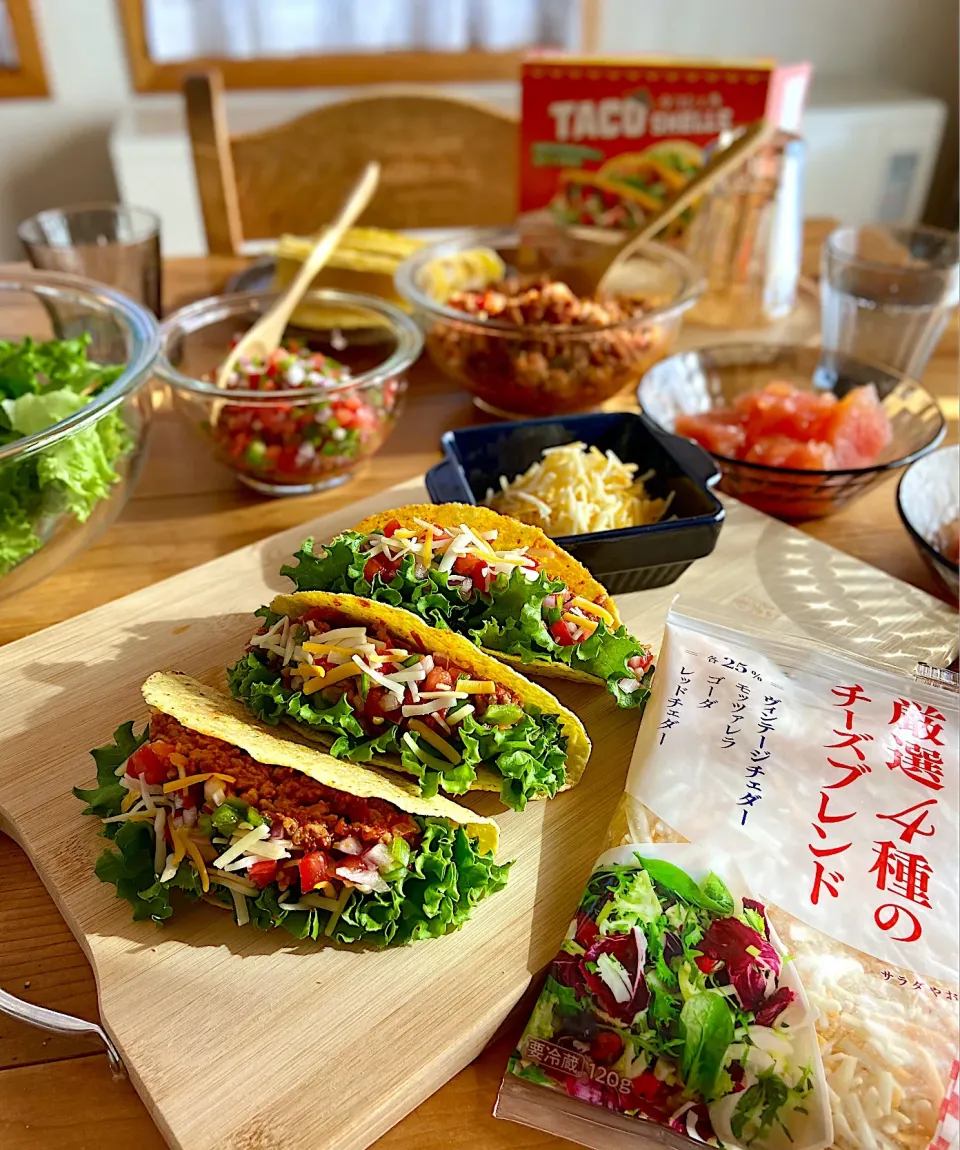 タコス🌮シェルでタコライス🍚🌮ルビーグレープフルーツのゴロゴロ果肉入りゼリー|Naoさん