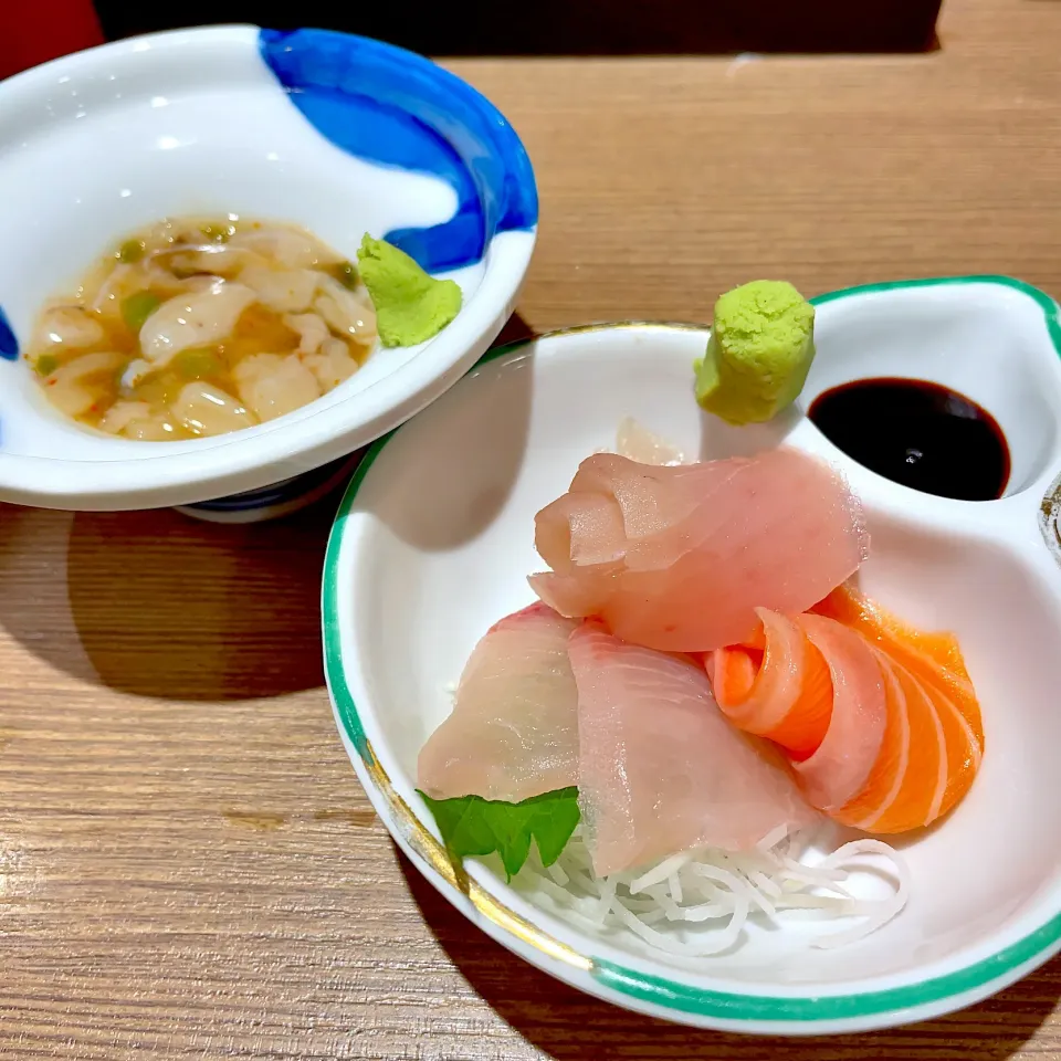 Snapdishの料理写真:お刺身3点盛り
たこのわさび漬け|T. Wonderさん