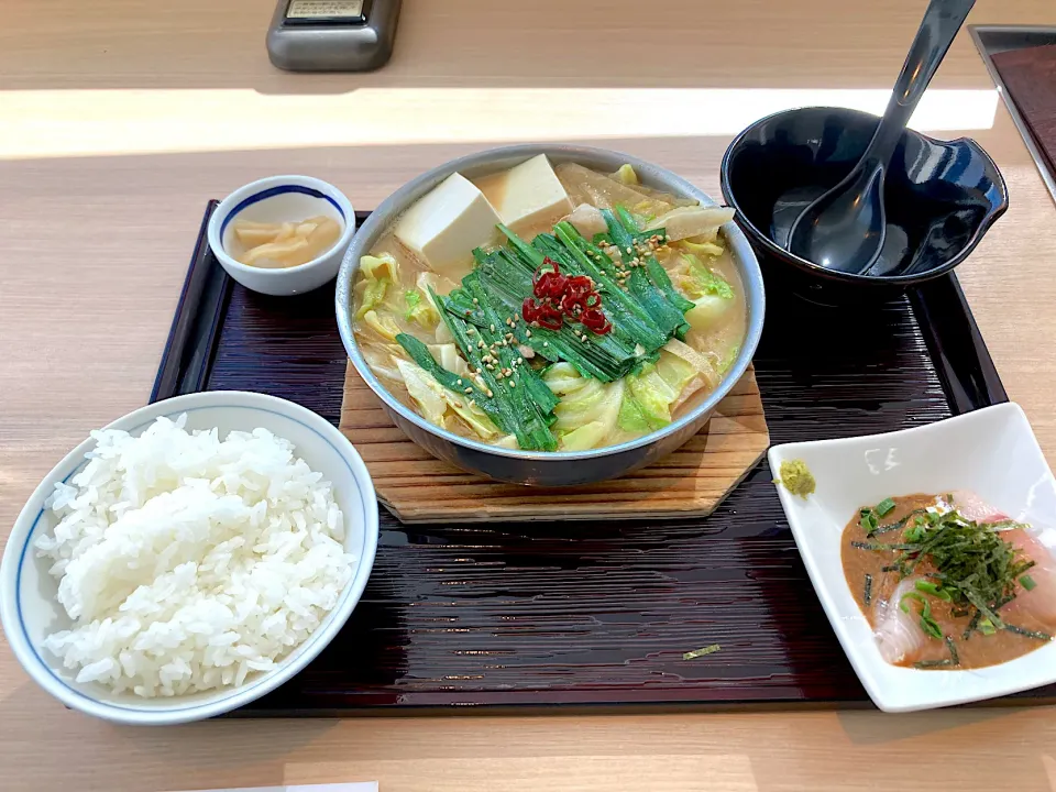 白のもつ鍋定食|じょんさん