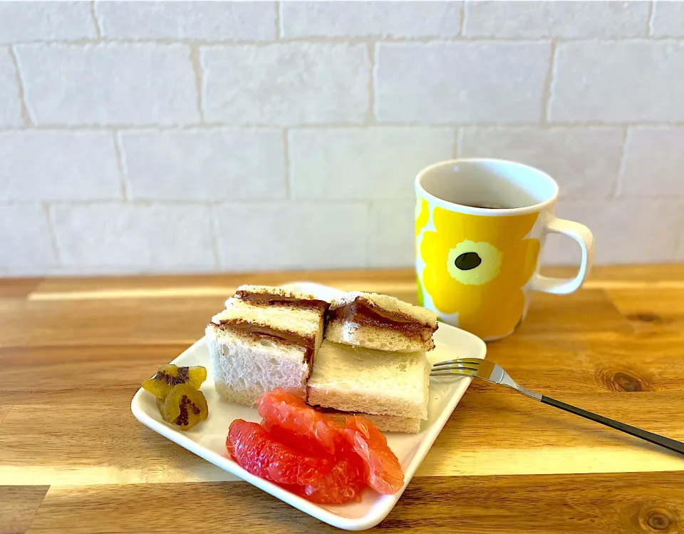 ローチョコクリームサンド🍫ランチ|みぃこさん