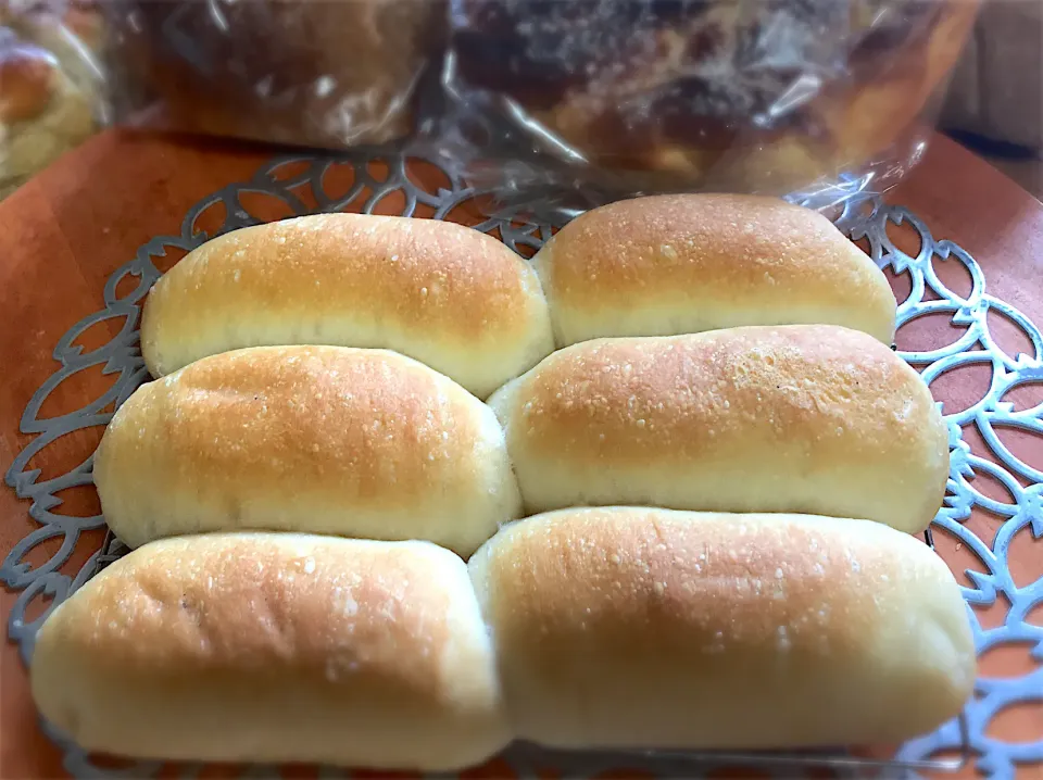 Snapdishの料理写真:soft baguettes|Watanabe Cristinaさん