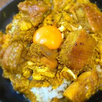 Snapdishの料理写真:カレー親子丼|ツヨシさん