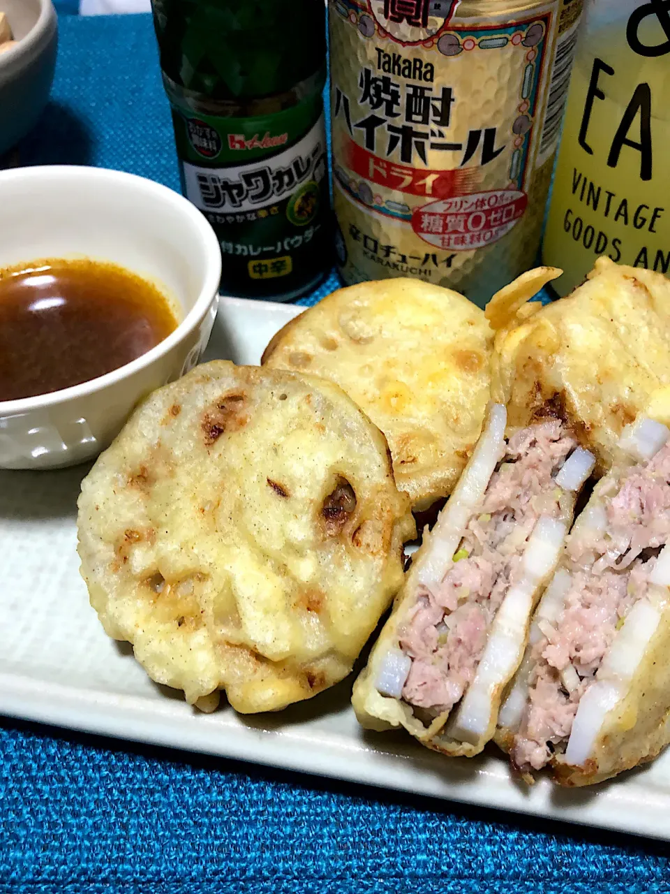 蓮根ひき肉挟み揚げ😋カレーパウダー麺つゆで頂きます♪♪♪|harumakiさん