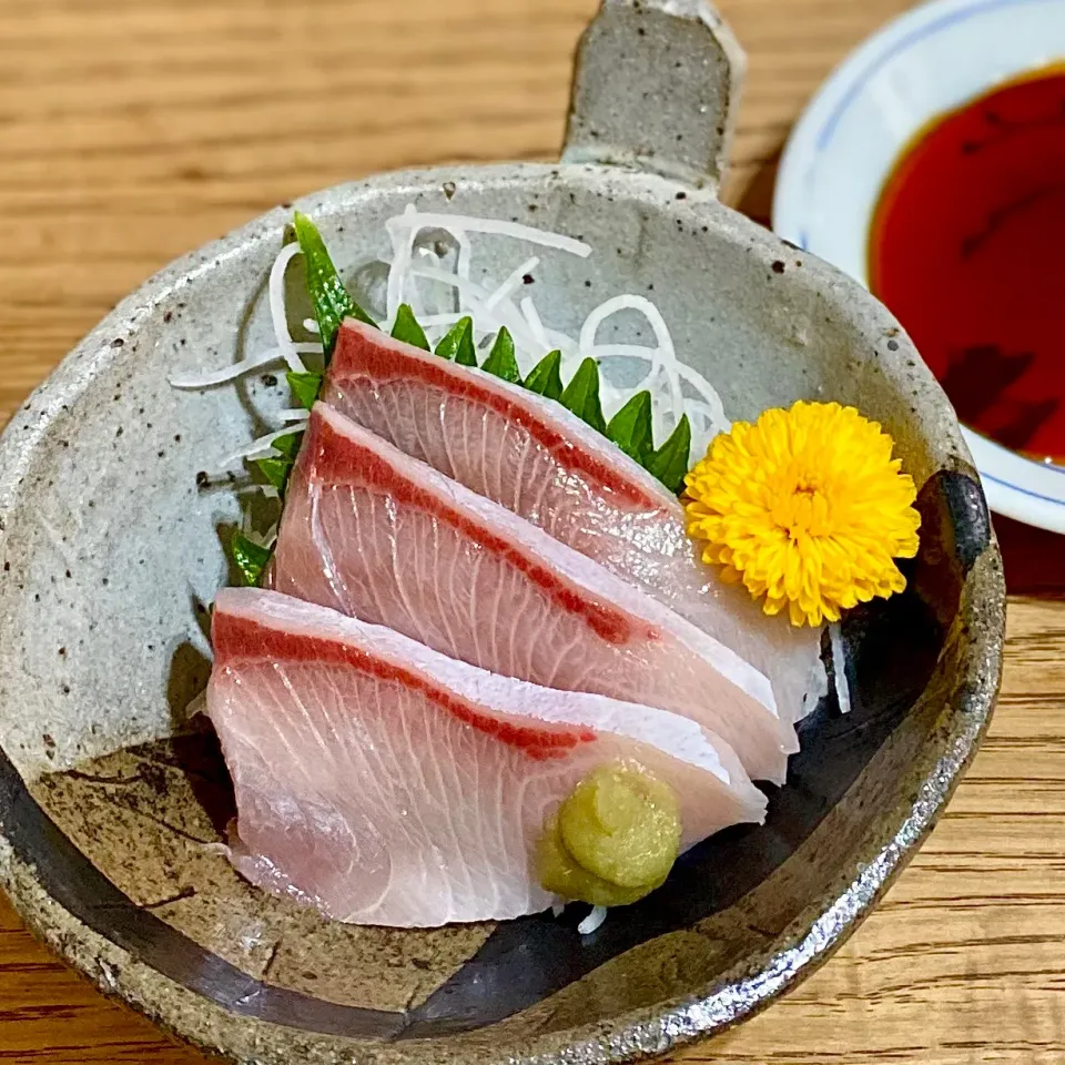 鰤刺しとブリ大根で晩ごはん・・|ばくあんしゃさん