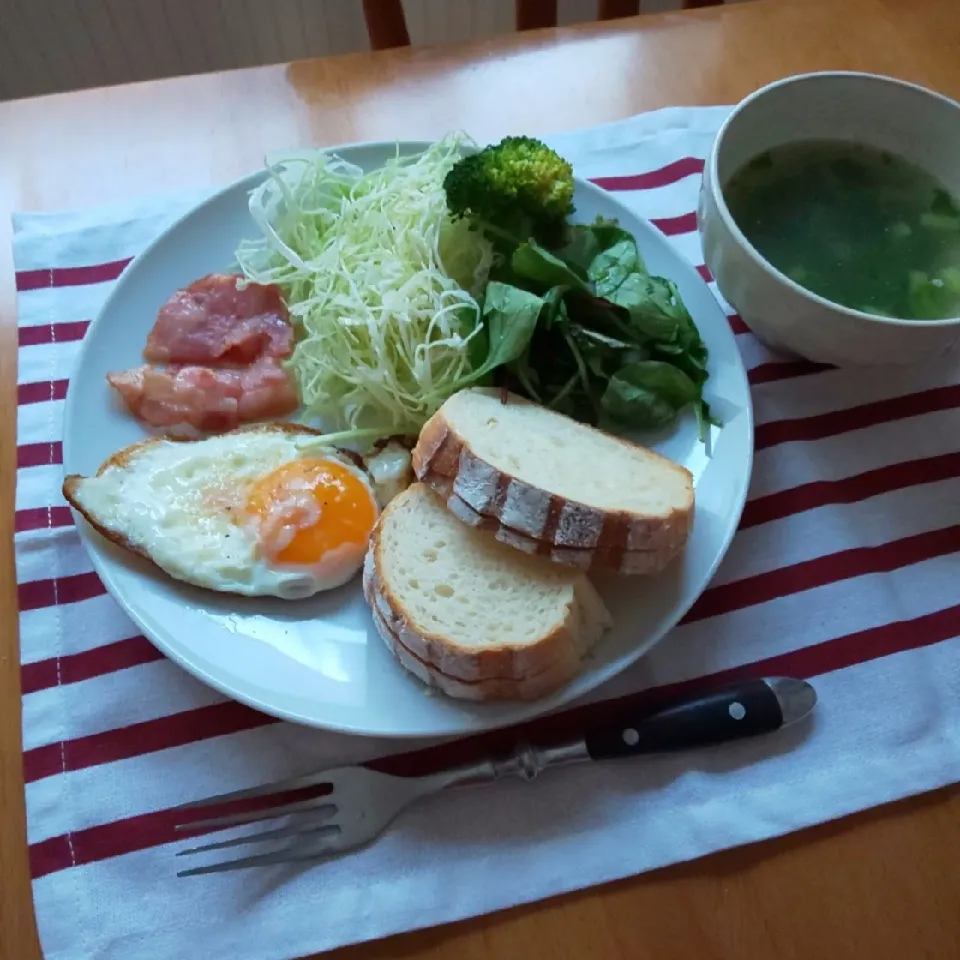 ミルクハースで朝ごはん|えるえるさん