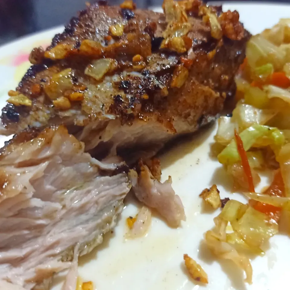 Tuna Fillet with Butter and Garlic|The Wretched Chefさん