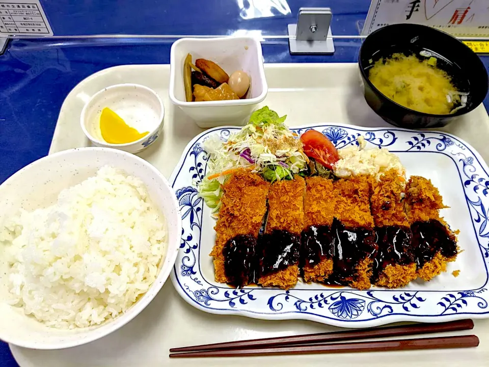 揚げ物フェア①ジャンボチキンカツ定食|nyama1さん