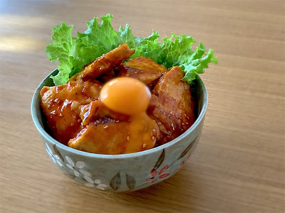 ＊しっとり鶏胸肉のヤンニョムチキン丼＊|＊抹茶＊さん