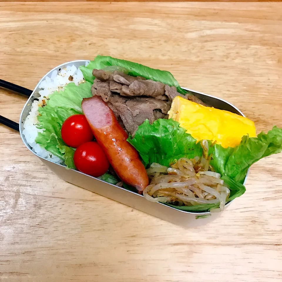 Snapdishの料理写真:次男男子高校生弁当・豚丼|mickyさん