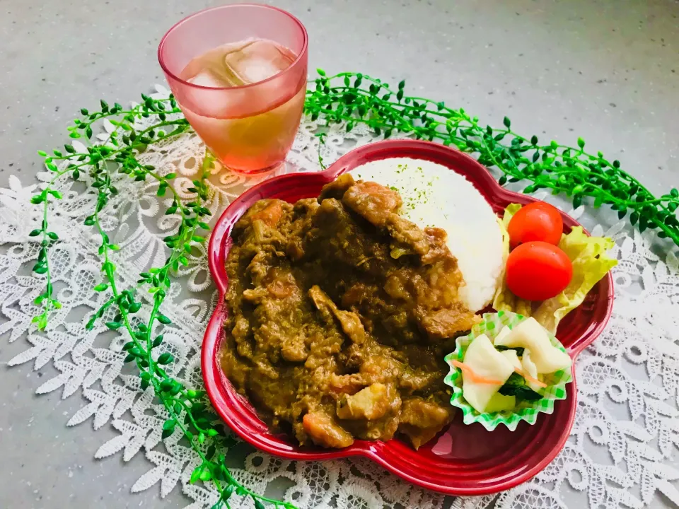 朝から「鯖カレー」|バシュランさん