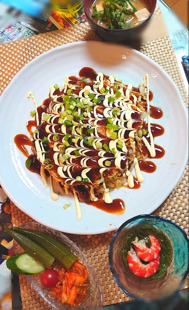 広島風お好焼きで夕ご飯🍴|ポチさん