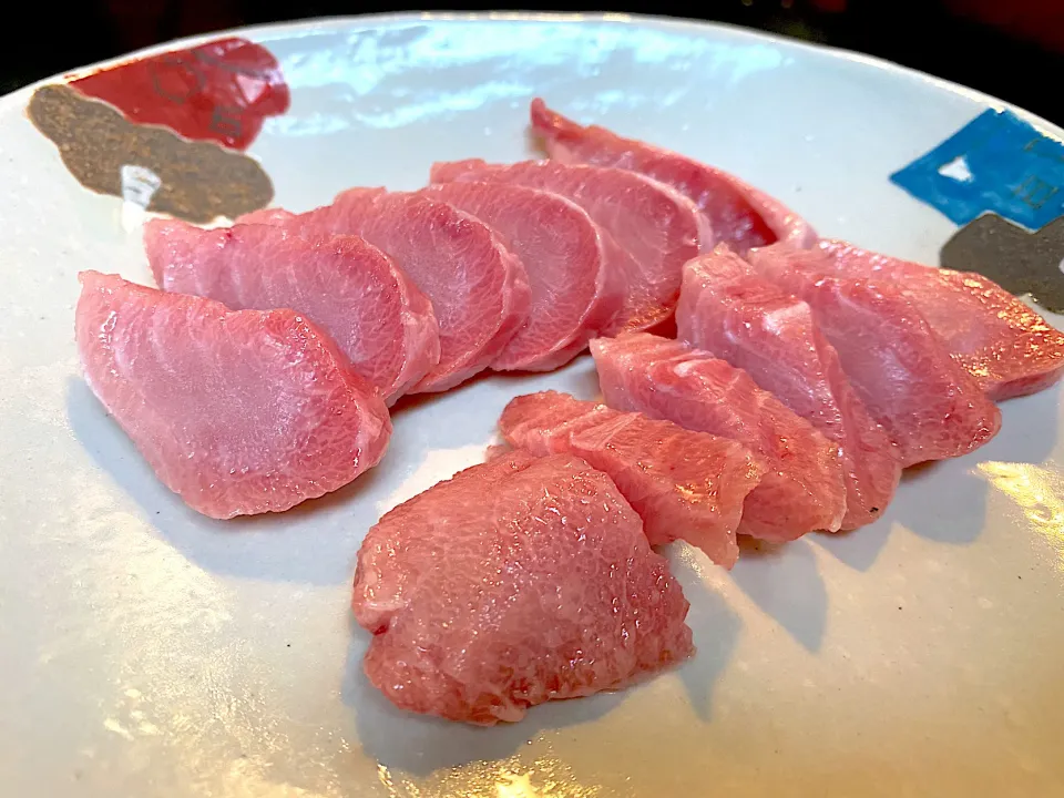 本鮪ホホ肉の刺身🐟|buhizouさん